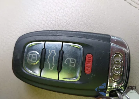 2010 Audi Q5 3.2 Premium from USA, damaged, VIN WA1LKAFP6AA025914